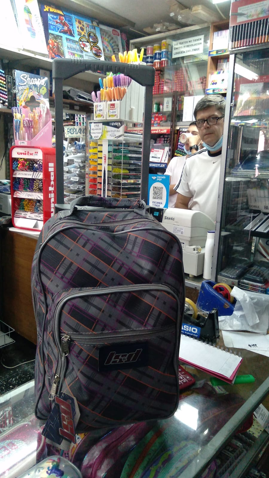 MOCHILA LSD CON CARRO GRANDE 17″ 9496021 - SAN JORGE